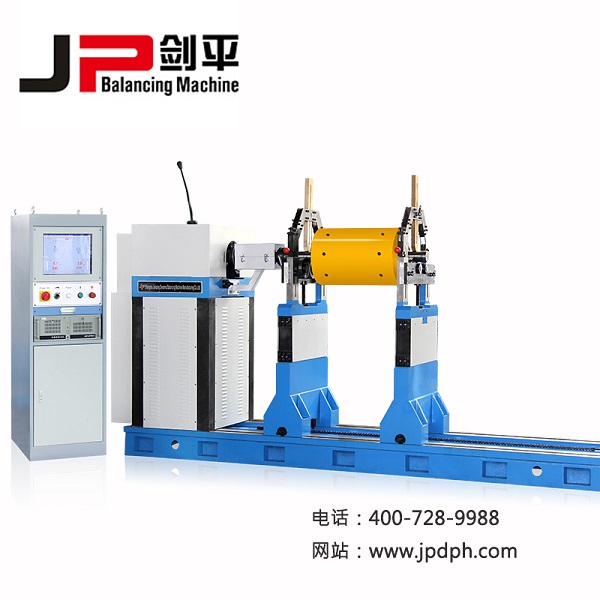 萬(wàn)向節(jié)平衡機(jī)