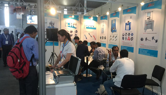 劍平平衡機—印度國際機床展會正在如火如荼地進行中