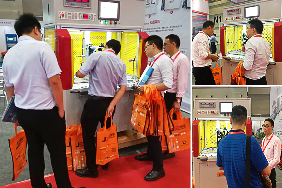 劍平展會(huì)現(xiàn)場(chǎng)客戶咨詢